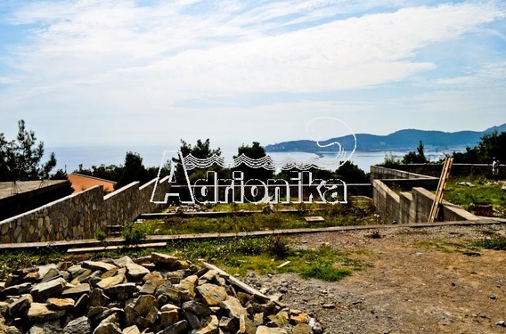 Участок в Зеленом поясе - фото