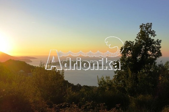 Участок в Куляче с видом на море - фото