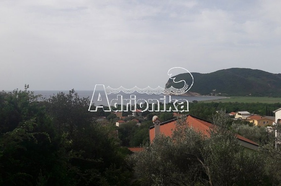 Участок в Будве - фото