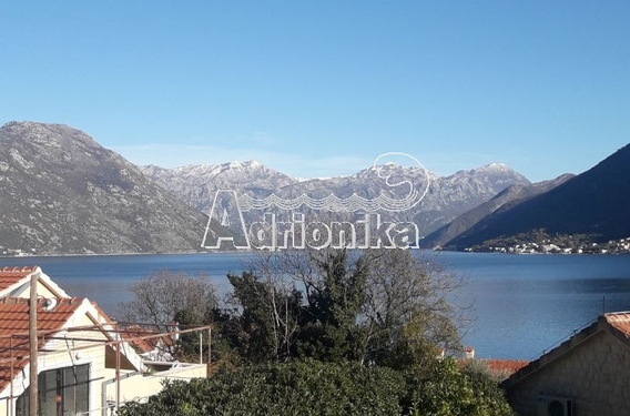 Дом в Доброте, Котор - фото