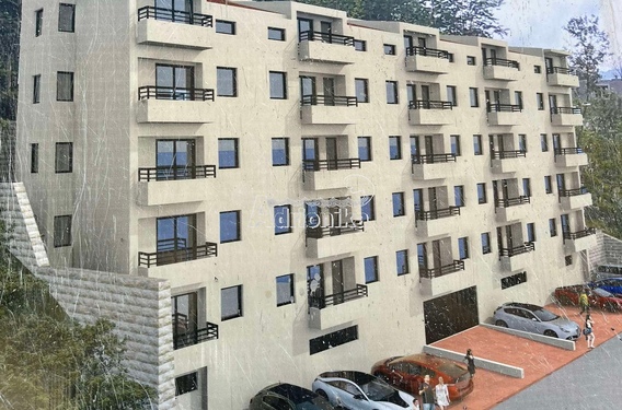 Квартиры в новом доме в тихой части города - фото