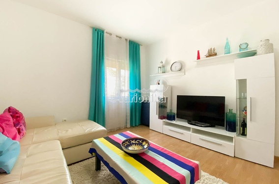 Квартира с видом на море - фото