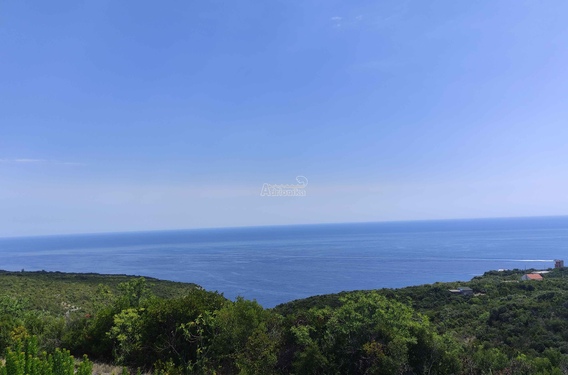 Участок под строительство с видом на море в районе Загора - фото
