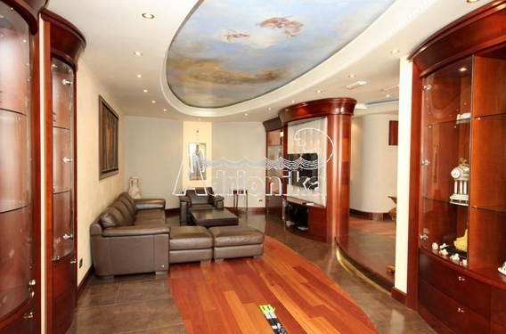 Меблированный дом на продажу в Сусне, Бар - фото