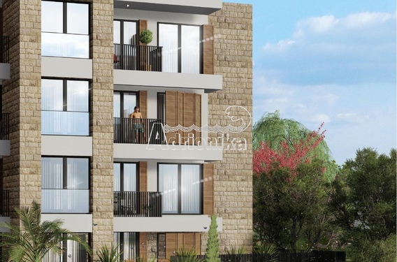 Новые квартиры в Герцег-Нови, 50 м от моря - фото