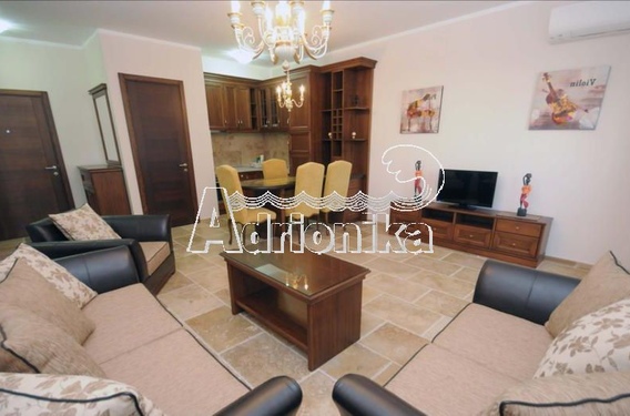 Двухкомнатная квартира в центре Будвы - фото