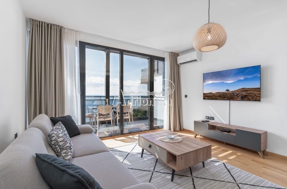 Уникальные апартаменты в Светом Стефане - фото