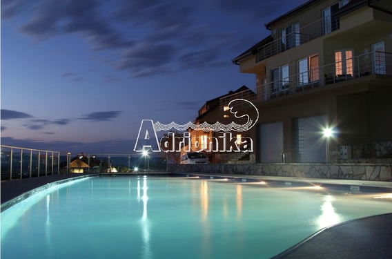 Продажа квартиры в Баре с видом на горы - фото