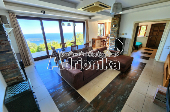 Вилла в Рустово с 5 спальнями, 392 м? - фото