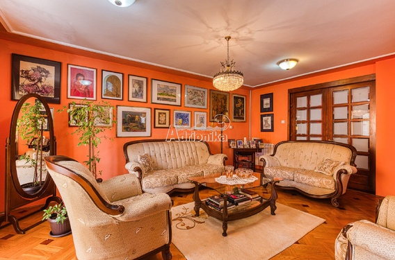 Продаётся очаровательный дом в Баре - фото