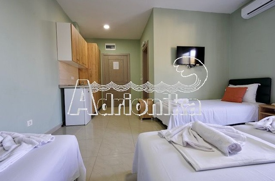 Уютный отель рядом с морем, 34 апартамента, отличная инвестиция - фото