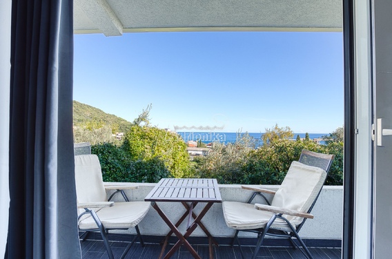 Дуплекс квартира с видом на Средиземное море в Петровце, 104 м? - фото