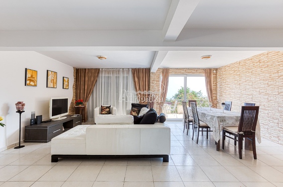 Двухкомнатная квартира 61м? с видом на море &ndash; Сеоце, Будва - фото