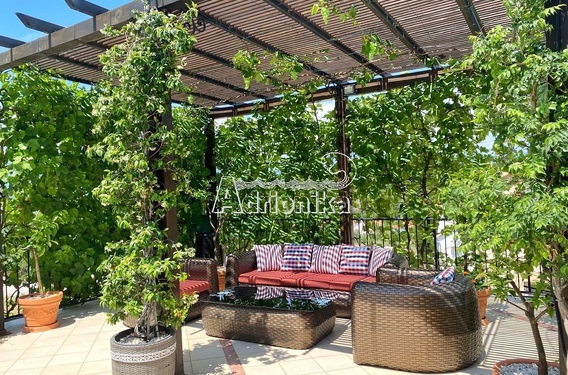 Вилла с бассейном и спа возле Lustica Bay - фото