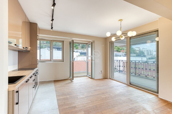 Современные апартаменты с 2 спальнями и панорамным видом на море &mdash; Пржно, 68 м? - фото