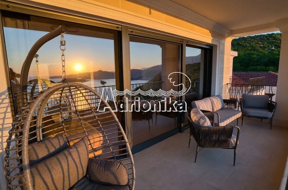 3-комнатная квартира, 90 м?, Bliziku?e &mdash; вид на Свети Стефан - фото