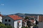 Современная квартира с тремя спальнями в центре Тивата с видом на море Современная квартира с тремя спальнями в центре Тивата с видом на море
