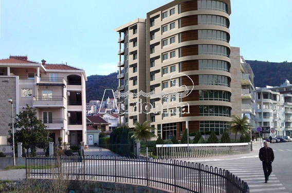 Квартира в Будве - фото