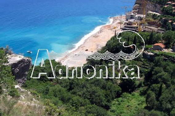 Участок в Будве - фото