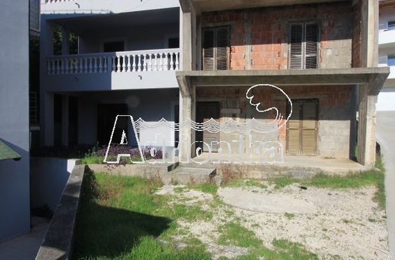 Дом в Которской Бухте - фото