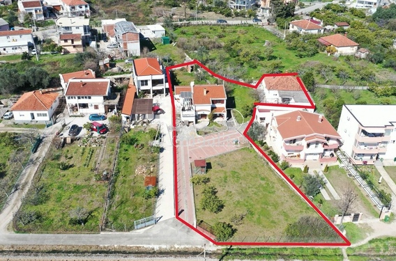 Продажа двух домов в Баре, Ильино - фото