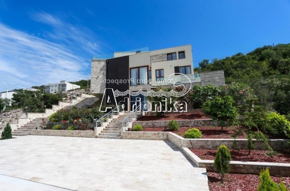 Эксклюзивная вилла в Крашичи, рядом с местечком Какрц - фото