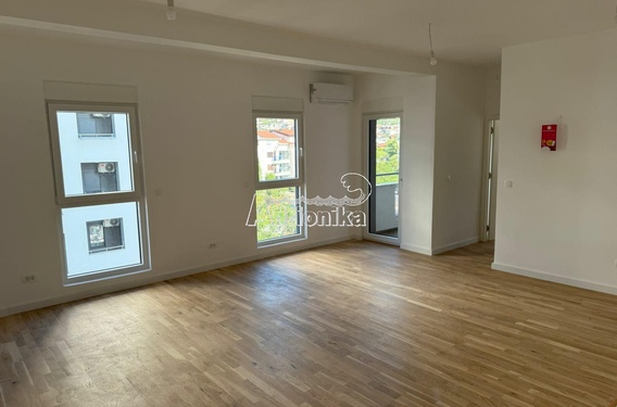 Продаётся однокомнатная квартира, Бар &ndash; центр - фото