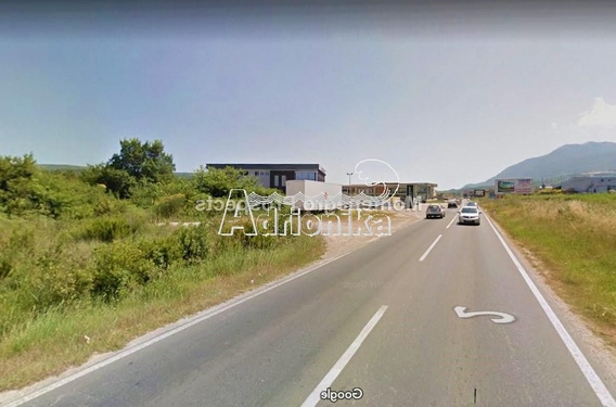 Участок в индустриальной зоне Будва-Тиват - фото