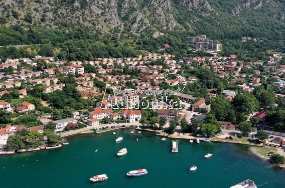 Одноэтажный дом в Которе, Шкаляри - фото