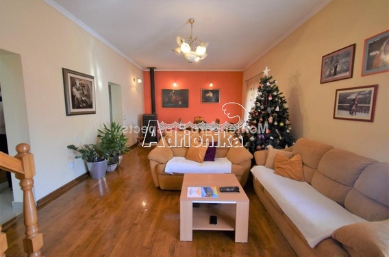 Квартира в Тивате, район Мажина - фото