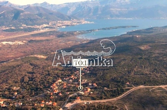 Хорошо расположенный земельный участок под застройку в Лешевици, примерно в пяти минутах езды от мор - фото