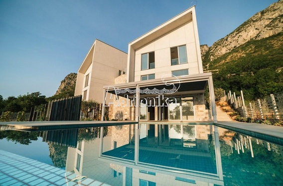 Две современные виллы в Близикуче - фото