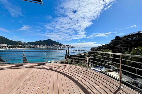 Апартамент с двумя спальнями и видом на море в элитном комплексе Dukley Gardens - фото