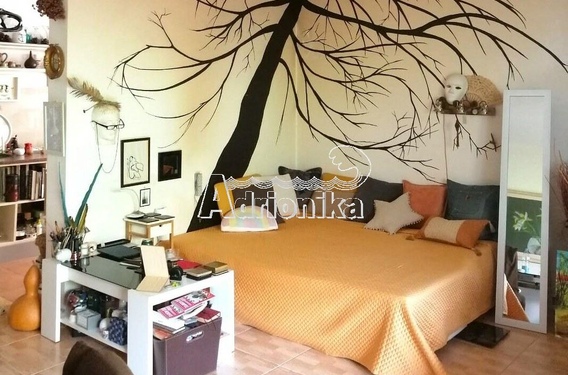 Просторная квартира с одной спальней в Будве, район Лази - фото