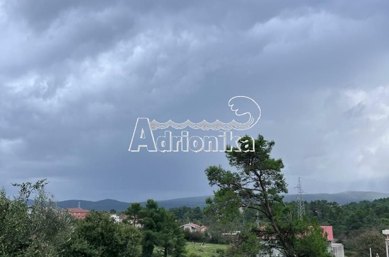 Урбанизированный земельный участок в г. Тиват - фото