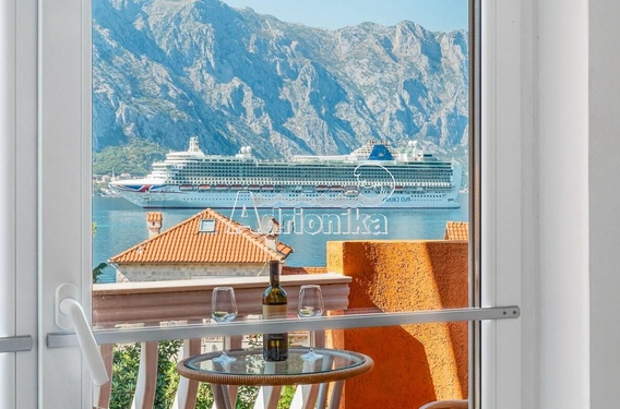 Квартира с одной спальней и видом на море в Прчани - фото