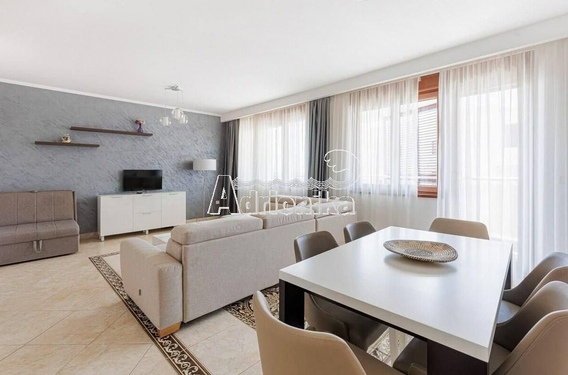 Просторная квартира в 400м от пляжа в Бечичи - фото