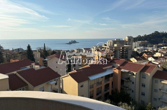 Эксклюзивная просторная квартира с потрясающим видом на море, Петровац - фото