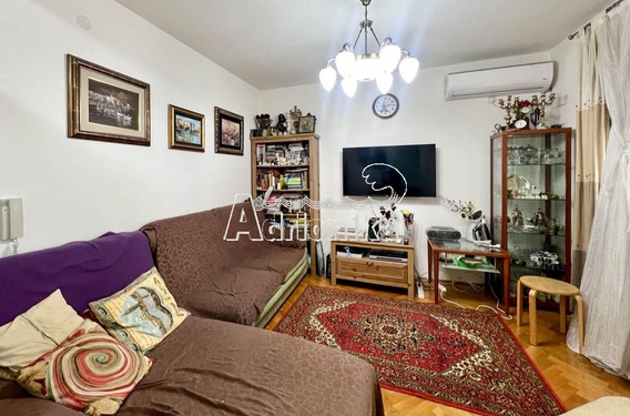 Квартира в центре Бара, две спальни - фото