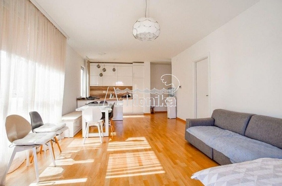 Квартира с тремя спальнями в 700м от моря, Бечичи - фото