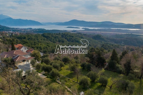 Отличный участок под застройку с видом на Тиватский залив, Кавач - фото