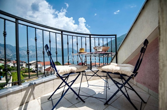 Уютный дуплекс с прекрасным видом на залив, Доброта, Котор - фото