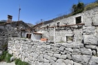 Старые каменные руины и дом на просторном участке, Камено, Херцег Нови