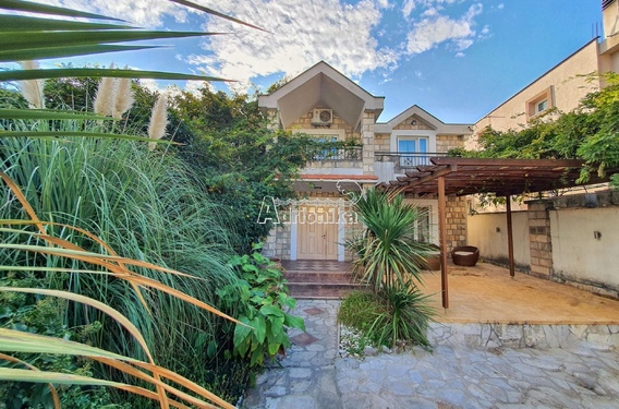 Двухуровневый дом, Думидран, Тиват - фото