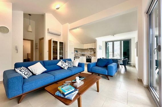 Пентхаус с прекрасным видом на море, Лавандовый залив, Моринь - фото