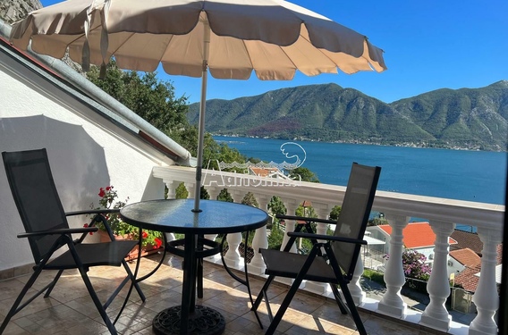 Квартира с прямым видом на море, Ораховац &mdash; Боко-Которская бухта - фото
