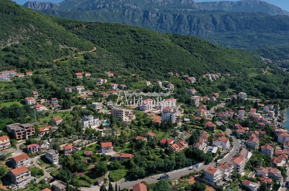 Отличный участок земли для строительства виллы в Кумборе - фото