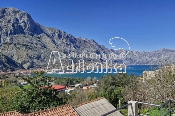 Земельный участок с великолепным видом на море, Котор - фото