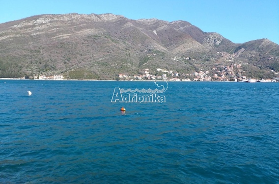 Участок в привлекательном месте всего в 80 метрах от моря, Лепетане - фото