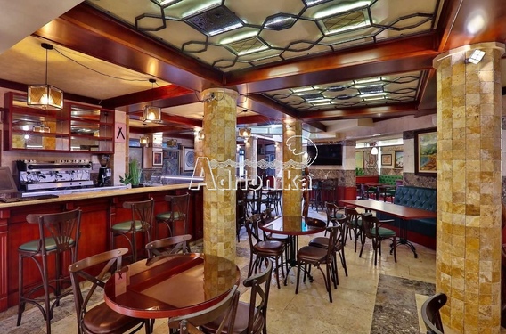 Офисное помещение под ресторан в отличном месте, центр Будвы - фото